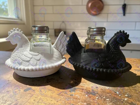 3D Printed Salt and Pepper Holders