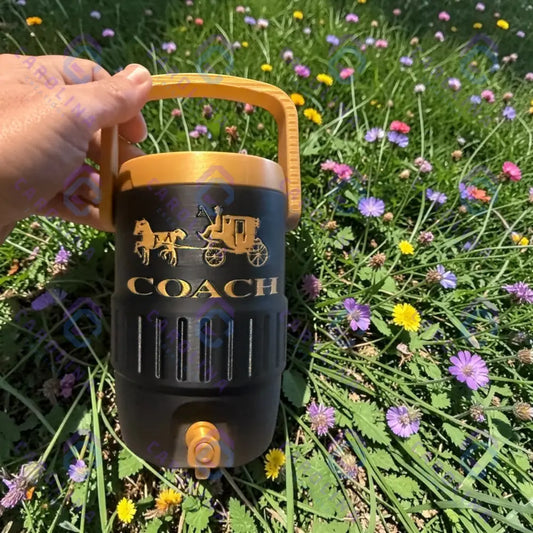 Luxury Can Cooler